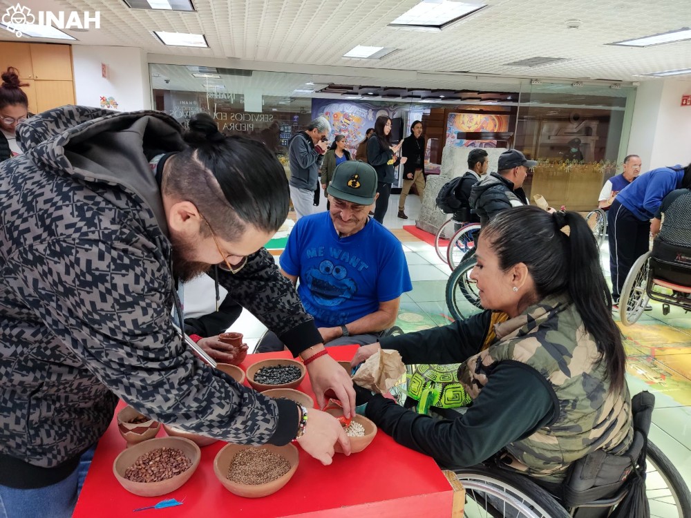 Actividad difundida por el Museo Nacional de Antropología en el boletín del INAH del 27 de octubre de 2026