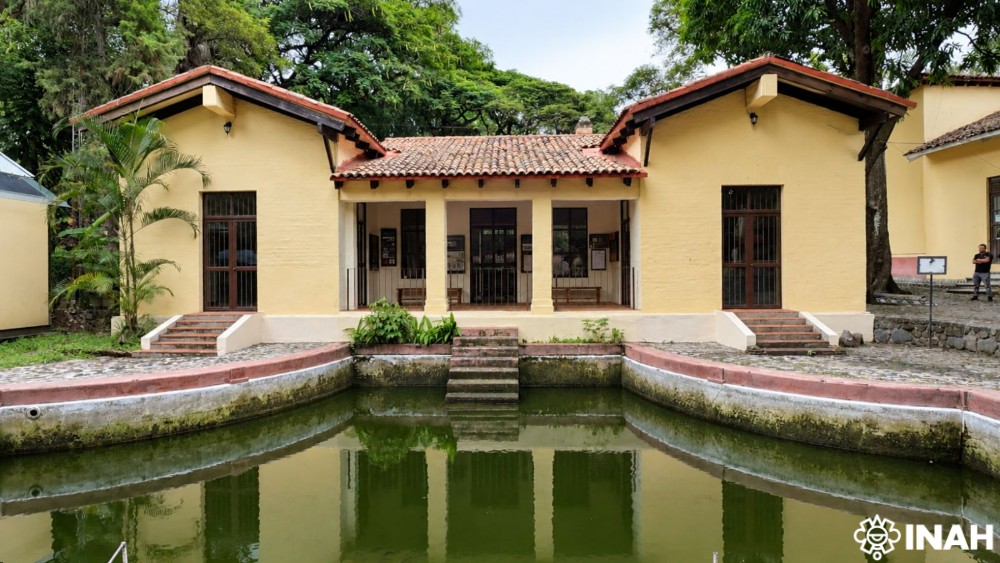 Fachada del Museo de Medicina Tradicional y Herbolaria en Cuernavaca